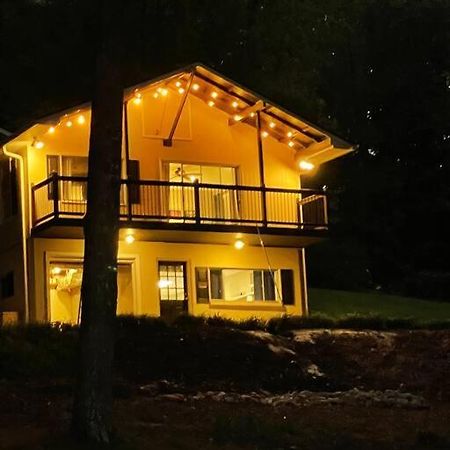 Willa Cozy, Lake Lanier property with amazing views Dawsonville Zewnętrze zdjęcie